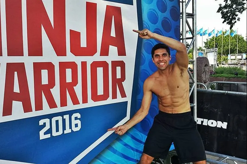 Duncan Richardson on the ninja warrior course